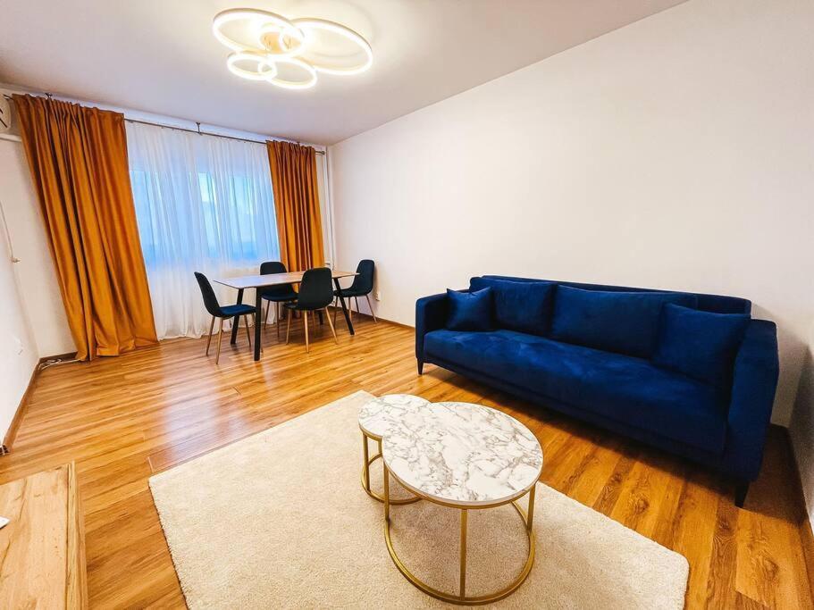 Quickspace Modern Concept Bucharest Luaran gambar